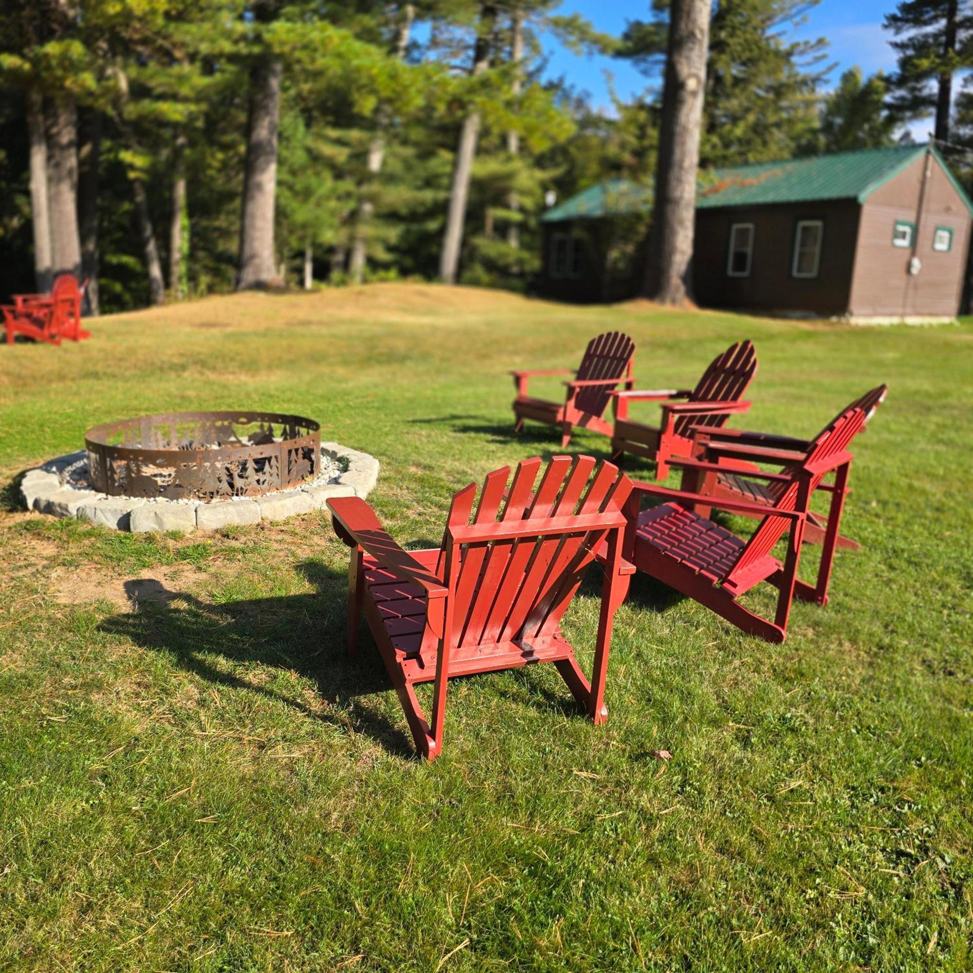 Paddler'S Rest Lakeside Cabins And Motel Long Lake Bagian luar foto
