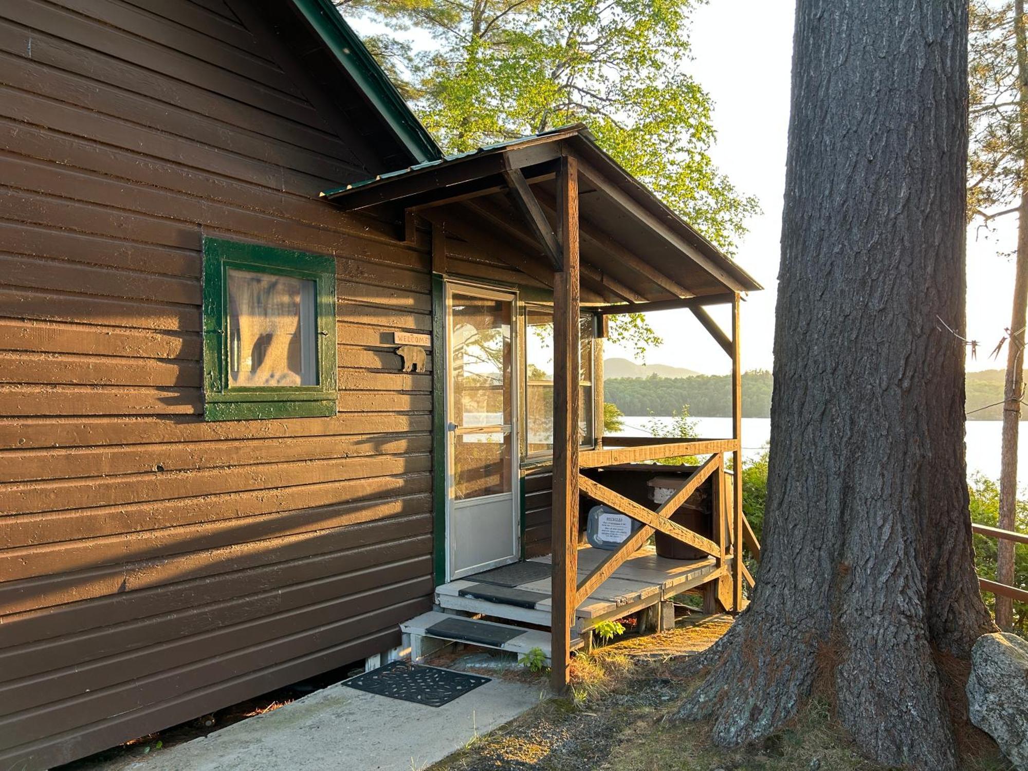Paddler'S Rest Lakeside Cabins And Motel Long Lake Bagian luar foto