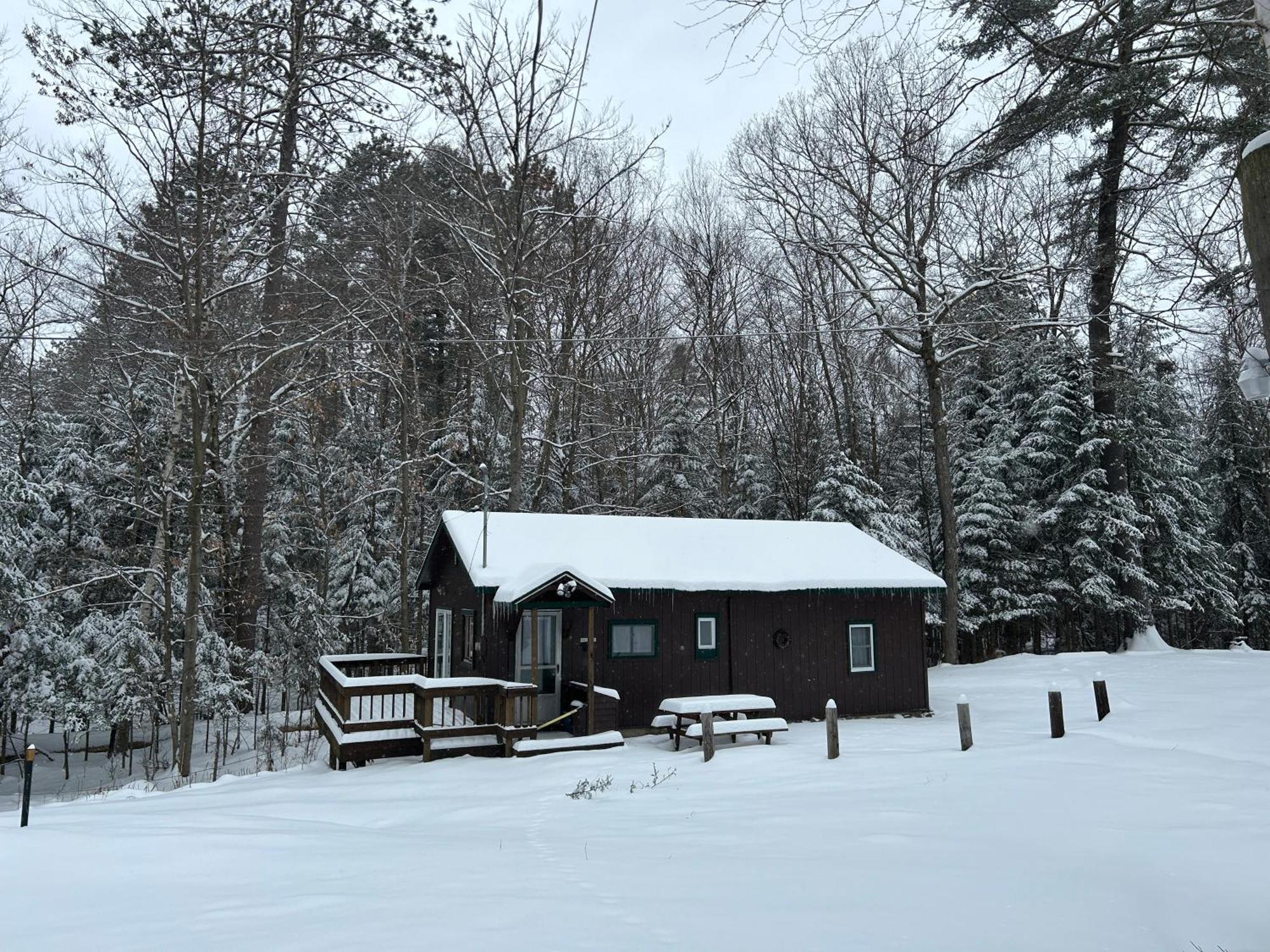 Paddler'S Rest Lakeside Cabins And Motel Long Lake Bagian luar foto